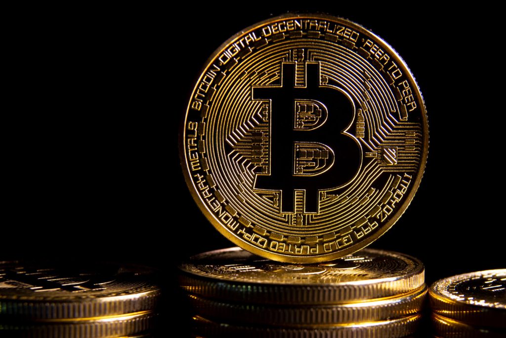 Bitcoin, 3 defecte care îl împiedică să fie un mijloc de plată eficient